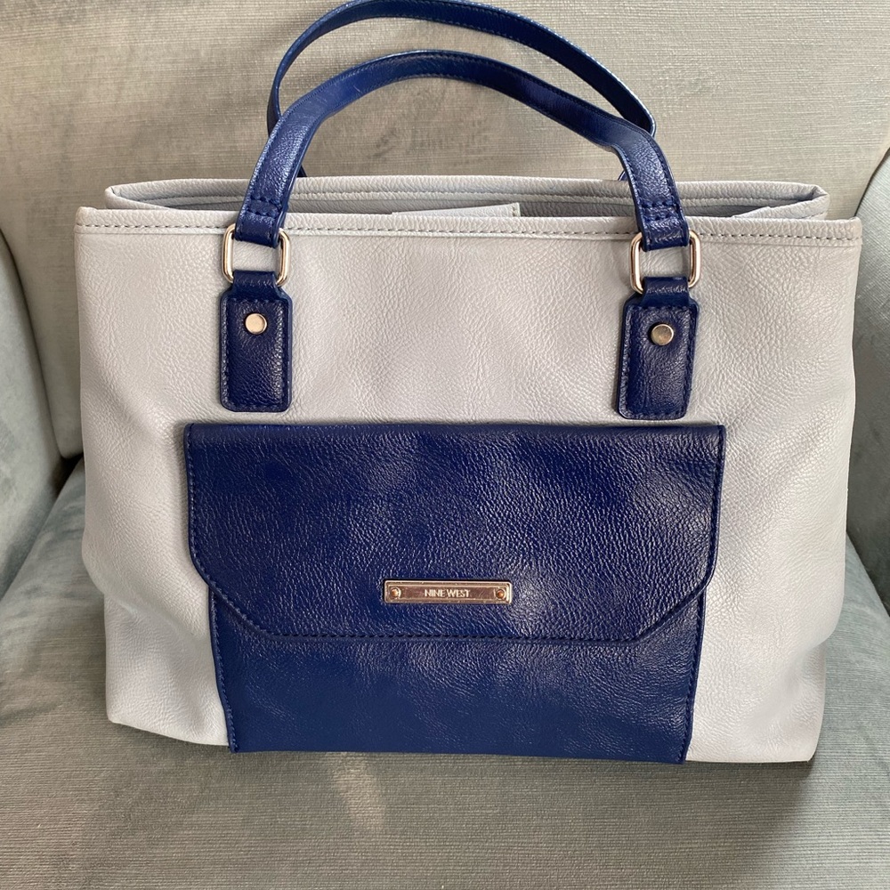 Nine West 2 shade blue vegan leather multi compartment shoulder bag14”x10”x5”EUC